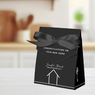 Caja Para Regalos Moda inmobiliaria blanco negro felicitaciones hoga