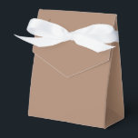 Caja Para Regalos Moderna Moda sencilla de cáscara de cáscara sólida<br><div class="desc">Las modernas cajas de Moda sencillas de cáscara de cáscara sólida marrón elegante presentan un moderno color marrón sólido. Perfecto para El día de San Valentín,  Día de la Mujer,  Día de la Madre,  fiestas de cumpleaños,  aniversario,  bodas,  duchas para bebés y más. Creado por Evco Studio www.zazzle.com/store/evcostudio</div>