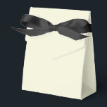 Caja Para Regalos Moderna Moda sencilla de marfil sólido elegante<br><div class="desc">Las modernas cajas de Moda sencillas de marfil sólido elegantes cuentan con un moderno marfil sólido. Perfecto para El día de San Valentín,  Día de la Mujer,  Día de la Madre,  fiestas de cumpleaños,  aniversario,  bodas,  duchas para bebés y más. Creado por Evco Studio www.zazzle.com/store/evcostudio</div>