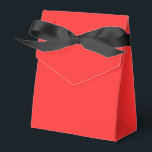 Caja Para Regalos Moderna Moda Sencilla Roja Sólida Elegante<br><div class="desc">Moderna Moda Sólida Sólida Sólida Sólida Cajas de Favor Elegante con un moderno rojo sólido. Perfecto para El día de San Valentín,  Día de la Mujer,  Día de la Madre,  fiestas de cumpleaños,  aniversario,  bodas,  duchas de novias,  duchas para bebés y más. Creado por Evco Studio www.zazzle.com/store/evcostudio</div>