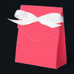 Caja Para Regalos Moderna Moda Sencilla y Jugosa Roja Elegante<br><div class="desc">Moderna caja de Moda Sólida Jugosa Roja Sencilla Elegante con un moderno color rojo jugoso. Perfecto para El día de San Valentín,  Día de la Mujer,  Día de la Madre,  fiestas de cumpleaños,  aniversario,  bodas,  duchas de novias,  duchas para bebés y más. Creado por Evco Studio www.zazzle.com/store/evcostudio</div>