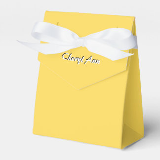 Caja Para Regalos Monograma amarillo mostaza sólido