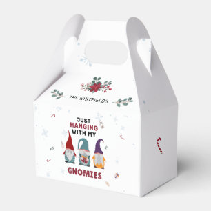 Caja Para Regalos Navidades Gnome Familia Sólo Colgando Con Gnomies