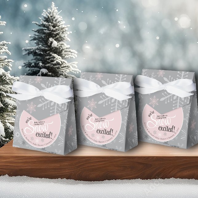 Caja Para Regalos Nieve excitada Niña Niña Niña Rosa Gris Hincha De  (We're Snow Excited Baby name is coming soon! Baby girl winter shower pink & gray snowflake favor box)