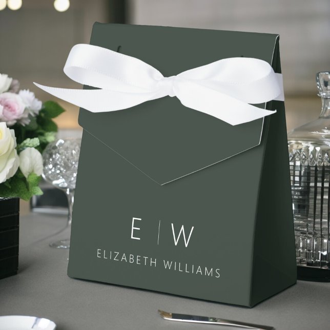 Caja Para Regalos Nombre de Monograma Modernista Minimalista Verde O (Subido por el creador)