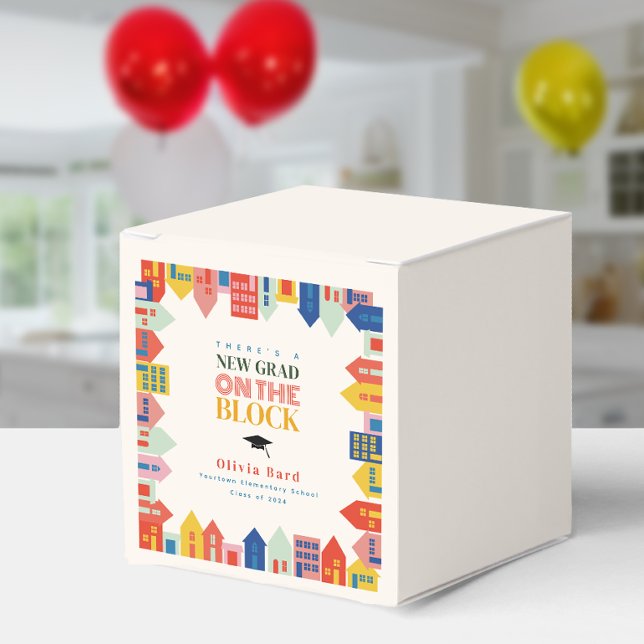 Caja Para Regalos Nuevo Grado En La Graduación De Niños En Bloque (Subido por el creador)