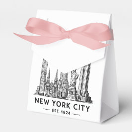Caja Para Regalos NYC Skyline Illustration with Statue of Liberty