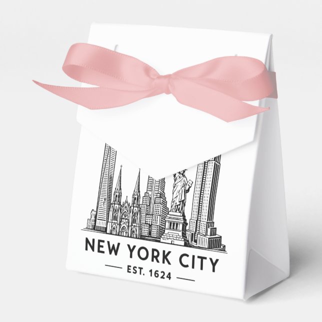Caja Para Regalos NYC Skyline Illustration with Statue of Liberty (Front Side)