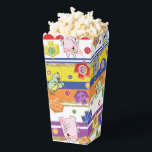 Caja Para Regalos Ocho noches con el ratón y los amigos<br><div class="desc">Hanukkah Nights with Mouse and Friends, favorece a los invitados. ¡Llénalos con palomitas de maíz o un regalo! Añade texto en cualquier lugar de la caja usando tu color de fuente, estilo y tamaño favorito! ¡Disfrútalo! Estilo: Las cajas favoritas de palomitas de 3, 75" x 3, 5" x 7, 5"...</div>