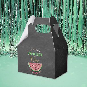 Caja Para Regalos One In A Melon Chalkboard Primer cumpleaños