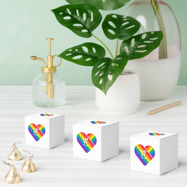 Caja Para Regalos Orgullo Arcoíris Corazón   (Múltiple)