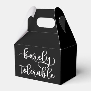 Caja Para Regalos Orgullo Y Prejuicio - Apenas Tolerable