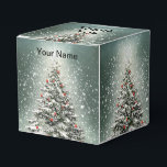 Caja Para Regalos Ornamentos de color verde del árbol de Navidad Nie<br><div class="desc">Ornamentos de color verde del árbol de Navidad Cajas de Favor de la Nieve Blanca. Diseño único,  bonito y elegante. Fácil de personalizar. El estilo de letra,  el tamaño y los colores se pueden cambiar. Elementos coincidentes disponibles.</div>
