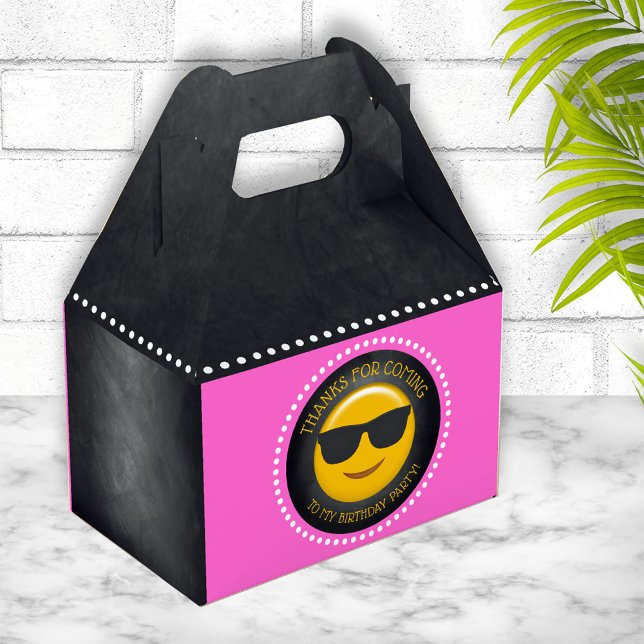 Caja Para Regalos Partido de Cumpleaños del Chica de la Emoji Cuta (Subido por el creador)
