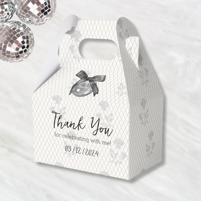 Caja Para Regalos Pelota Disco y barba negra Coquette Elegante Moda  (Subido por el creador)
