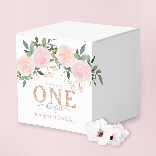 Caja Para Regalos Pequeña Miss Maravillosa Primer Cumpleaños (Subido por el creador)