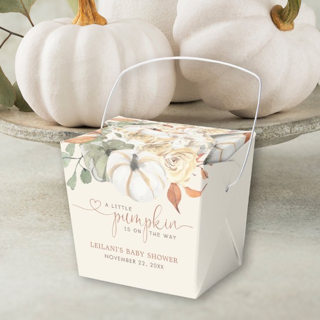 Caja Para Regalos Pequeño Baby Shower floral de calabaza (Autumn is in the air with this little pumpkin on the way fall floral baby shower favor takeout box.)