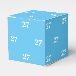 Caja Para Regalos Personalizar con número blanco inicial regalo azul