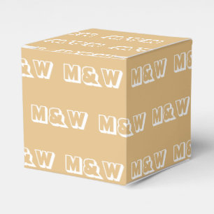Caja Para Regalos Personalizar con regalo inicial de camello monogra