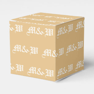 Caja Para Regalos Personalizar con regalo inicial de camello monogra