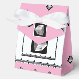 Caja Para Regalos Pirámide cubo blanco negro rosa
