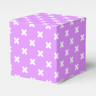 Caja Para Regalos Pisos de cruz blanca sobre lilac