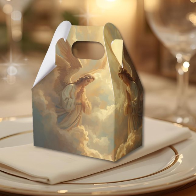 Caja Para Regalos Praying Angels in Golden Clouds (Praying Angels Gable Favor Box Bomboniere Italian-Inspired Religious Celebrations Holy Communion)