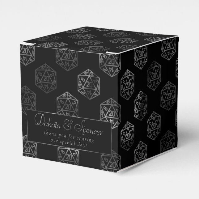 Caja Para Regalos RPG Dice | Fantasy Retro Tabletop PnP Gamer Person (Costado Anverso)