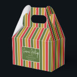 Caja Para Regalos Saludo de vacaciones con rayas rojas, verdes y dor<br><div class="desc">Caja de favores de rayas rojas,  verdes y doradas con una simple etiqueta de saludo de vacaciones. Perfecto para todos los temas de decoración de regalo; sencillo/minimalista a máximo según los adornos adicionales.</div>