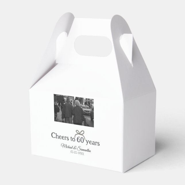 Caja Para Regalos Saludos dorados a boda de 60 años (Front Side)