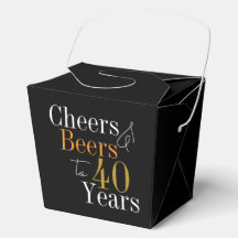Saludos y cervezas por 40 años Cumpleaños 40