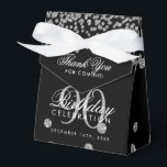 Caja Para Regalos Silver Black 90th Birthday Gracias Confetti<br><div class="desc">Elegante "Gracias" 90 cumpleaños Purpurina de Faux Plata Confetti Diseño negro.</div>