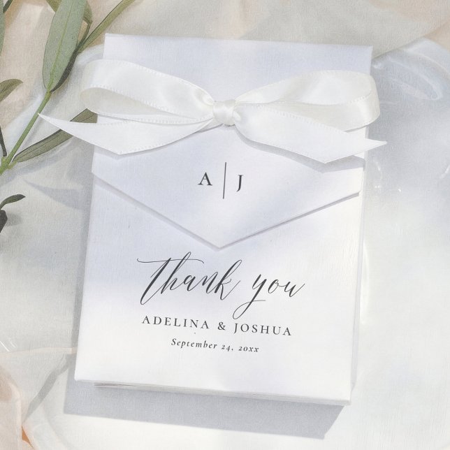 Caja Para Regalos Simple Script Monograma Agradecimiento Boda (Subido por el creador)