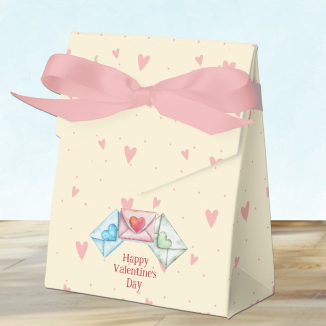 Caja Para Regalos Sobre de San Valentín y Corazones (Subido por el creador)