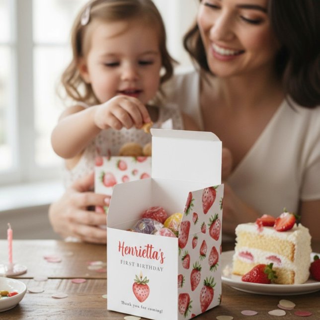 Caja Para Regalos Sweet Strawberry First Birthday Favor Box (Subido por el creador)