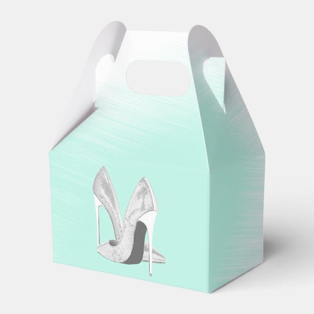 Caja Para Regalos Tacones de Plata sobre Menta (Front Side)