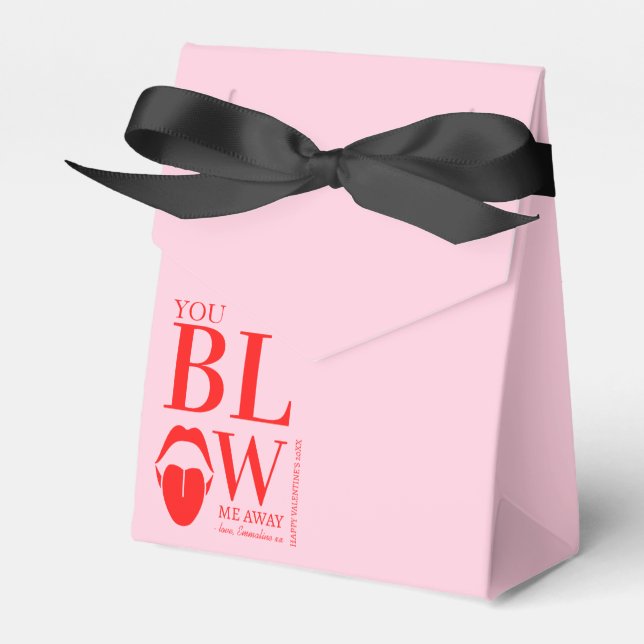 Caja Para Regalos Tarjeta Día de San Valentín roja traviesa (Front Side)