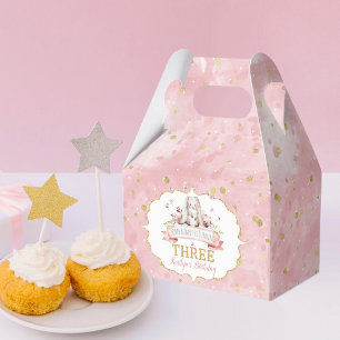 Caja Para Regalos Un conejo cumple tres años