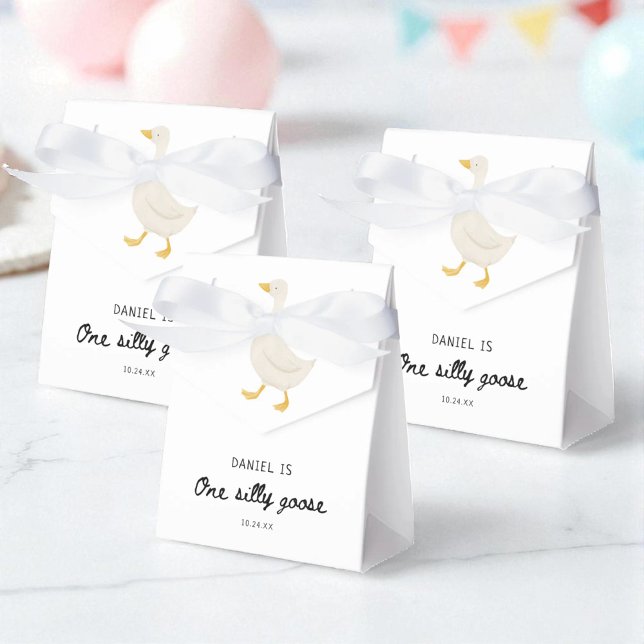 Caja Para Regalos Un Fiesta del primer cumpleaños de Silly Goose (Subido por el creador)