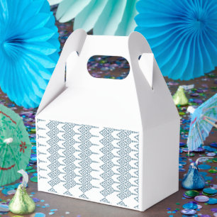 Caja Para Regalos Un fondo blanco sin otros elementos visibles