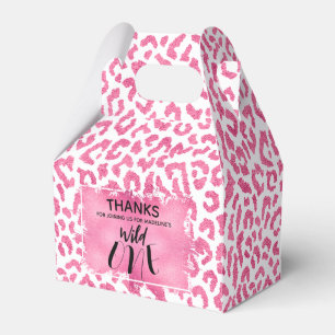 Caja Para Regalos Un leopardo rosado