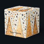 Caja Para Regalos Vacaciones de los Árboles de Navidad brillantes co<br><div class="desc">Los Árboles De Navidad Dorados Brillan De Nieve Las Fiestas Favorecen A Las Cajas. Diseño único,  bonito y elegante. Fácil de personalizar. El estilo de letra,  el tamaño y los colores se pueden cambiar. Elementos coincidentes disponibles.</div>