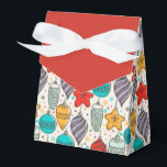 Caja Para Regalos Vintage Christmas Ornaments<br><div class="desc">Vintage adornos de árbol de Navidad en rojo, oro, púrpura, turquesa y menta rodean estas tiendas de campaña estilo fiesta de regalos con un cierre de cinta blanca - perfecto para empaquetar tus favores de fiesta de vacaciones, regalos de negocios, regalos corporativos y más. Más cajas, 4 tamaños de GIFT...</div>