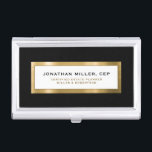 Caja Para Tarjetas De Visita Cartera de planificación inmobiliaria Black Gold<br><div class="desc">Mantenga sus tarjetas de visita organizadas y protegidas con este funda de tarjetas de visita de lujo. Con un diseño metálico pulido y elegante, con nombre, título y texto de empresa o personalizado de su elección, este funda de tarjetas de visita desborda profesionalidad y sofisticación. La construcción metalizado duradera garantiza...</div>