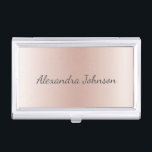 Caja Para Tarjetas De Visita Elegante moderno del oro del Relieve metalizado<br><div class="desc">Rubor pica - el tenedor minimalista metálico de la tarjeta de visita del acero inoxidable del Relieve metalizado Relieve metalizado color de rosa del oro del falso con la tipografía indicada con letras blanca de la firma de la escritura para el monograma. Los tenedores metalizado de la tarjeta de visita...</div>