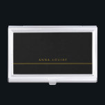 Caja Para Tarjetas De Visita Elegante nombre mínimo de la línea dorada negra<br><div class="desc">Funda moderno y elegante de tarjetas de visita en negro,  personalizarlo con tu nombre elegido en color marrón dorado sobre fondo negro. Todos los colores se pueden cambiar si lo deseas. En mi tienda hay más artículos a juego.</div>