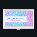 Caja Para Tarjetas De Visita Elegante Purpurina colorido y textura de espárrago<br><div class="desc">Elegante purpurina colorido y brillantes con tonos azul y verde azul. Color de fuente azul y rosa sugerido. Disponible en otros productos. Personalizable completo de la plantilla del titular de la tarjeta de visita.</div>