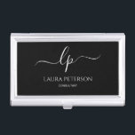Caja Para Tarjetas De Visita Elegante y simple caligrafía manuscrita<br><div class="desc">El diseño es bonito y moderno. Simplemente agregue sus iniciales entre los símbolos y personalizar el texto.</div>
