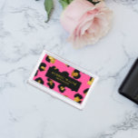 Caja Para Tarjetas De Visita Glam Purpurina Gold Fuchsia Black Leopard Animal<br><div class="desc">Si eres una dama jefa, este moderno e impresionante titular de tarjeta de visita es la manera perfecta de darle una primera impresión memorable a tu cliente. Funda de tarjetas de visita de animalier moderno y juvenil con imagen digital de leopardo impreso en moda de oro rosa de Fuchsia, negro...</div>