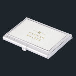 Caja Para Tarjetas De Visita Gris dorado monograma | Moderno Minimalista<br><div class="desc">Un diseño sencillo y elegante de monograma personalizado en una tipografía minimalista moderna de oro sobre un elegante fondo minimalista suave gris taupe. Las iniciales y el nombre del monograma se pueden personalizar fácilmente junto con la línea de funciones para hacer un diseño tan único como usted. El regalo perfecto...</div>